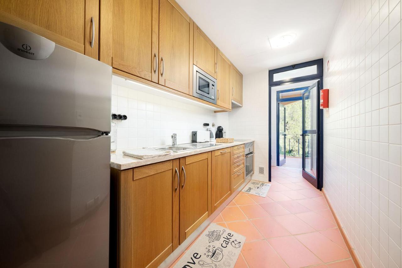 Al - Apartamento Vila Sol F5 Ah 奎特里拉 外观 照片